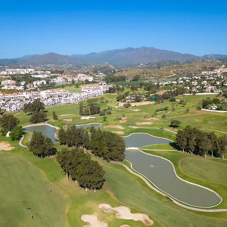 Hébergement de vacances Lets In The Sun Contemporary Mijas Golf